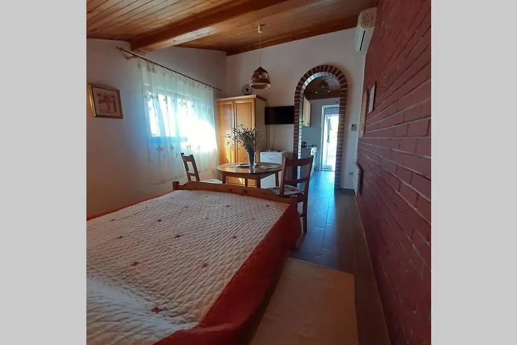 Get Away For 4 - Apartment 0*, Rovinj