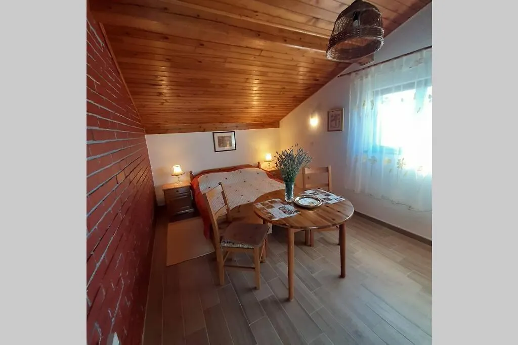 Get Away For 4 - Apartment  Rovinj
